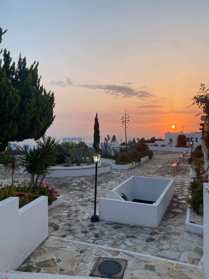 Klorakas Mediterranean Sunset 아파트 외부 사진
